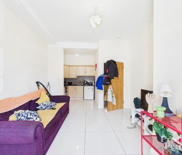 APT 1, 13 Jubilee Avenue, Belfast, BT15 3BX - Photo 1