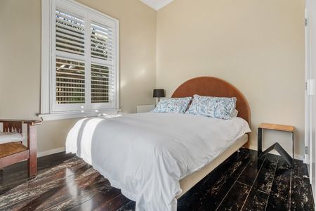 Modern Villa with Pool in Prime Ponsonby Location – Fully Furnished - Photo 2