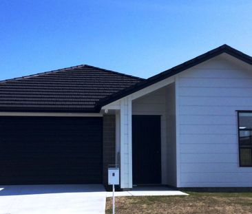 8 Bill Miller Drive, Papamoa - Photo 3