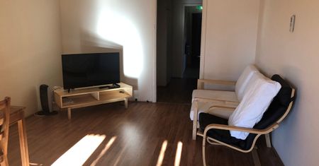 1 Bedroom In Shared Complex - Photo 3