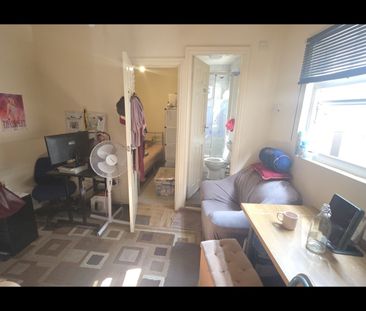 1 Bed Flat, Selly Oak, B29 - Photo 1