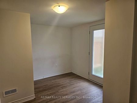 For Lease - 68 First Street Unit# 34, Orangeville, Ontario - Photo 2