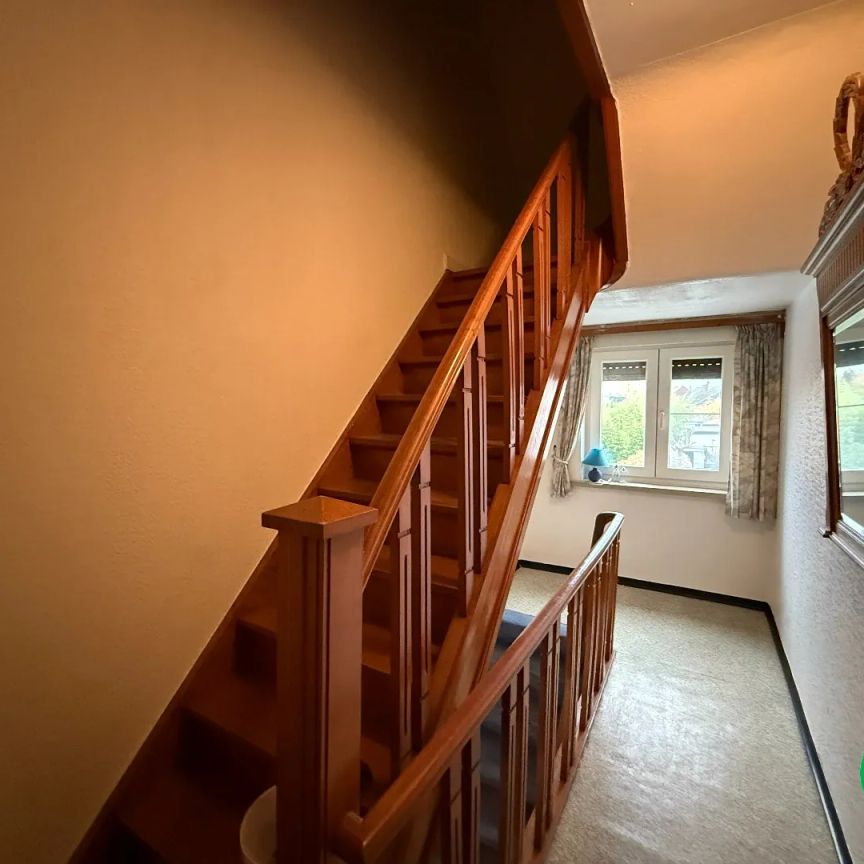 Halfopen bebouwing met 2 slaapkamers, tuin en garage - Foto 1