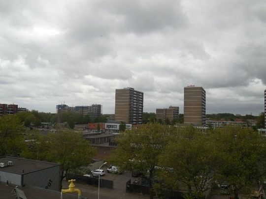 Te huur: Appartement 1e Van der Kunstraat in Den Haag - Photo 1