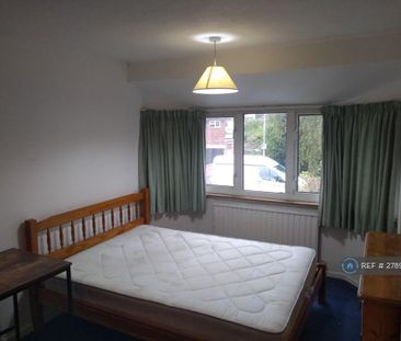 1 bedroom in a house share to rent - Photo 6