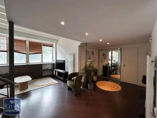 Appartement à louer 4 pièces 74.11m² - Photo 1