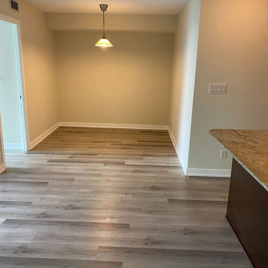 For Lease - 18 Harbour Street Unit# 909, Toronto, Ontario - Photo 1