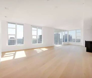 D104 - Luxury 2-Bedroom + Den with Stunning Views at One Burrard!!!... - Photo 1