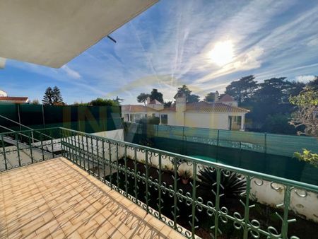 3 room luxury House for rent in Cascais e Estoril, Portugal - Photo 2