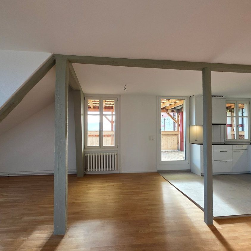 3.5 Zimmer-Dachwohnung 109m2 im 4. OG mit grosser Terrassen 36m2 - Photo 1
