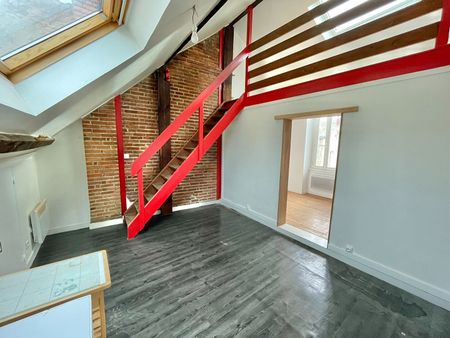 A LOUER - NANTES CATHEDRALE - Charmant 2 pièces de 29.76 m² - Photo 5