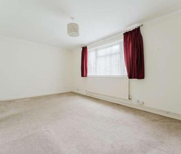 Sandgate House, Queens Walk, W5 - Photo 3