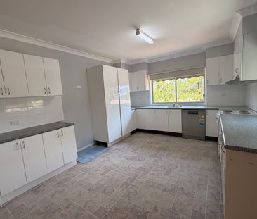 WHAT A VIEW! - Photo 4