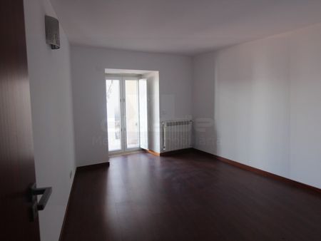 Moradia T4 em Coimbra - Photo 3