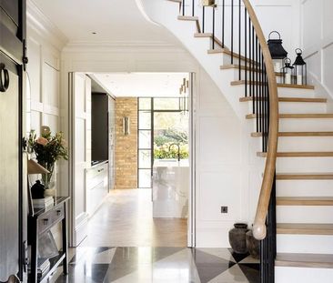 4 bedroom semi-detached house to rent - Photo 1