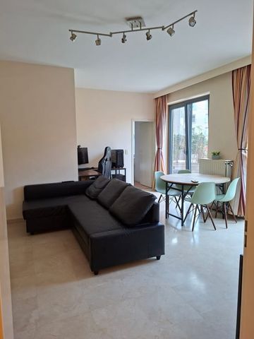Appartement te huur - foto 3