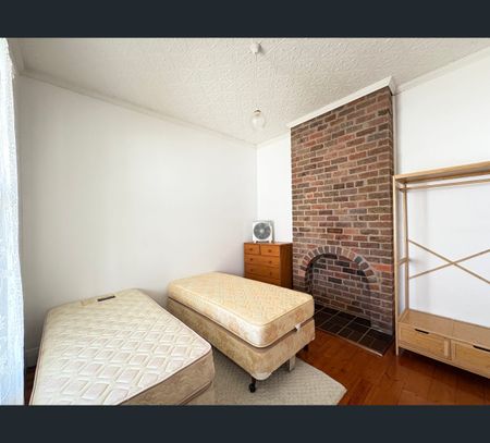 5 Westcott Place, Newtown, Vic 3220 - Photo 3