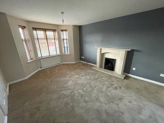 4 bedroom detached house to rent - Photo 1