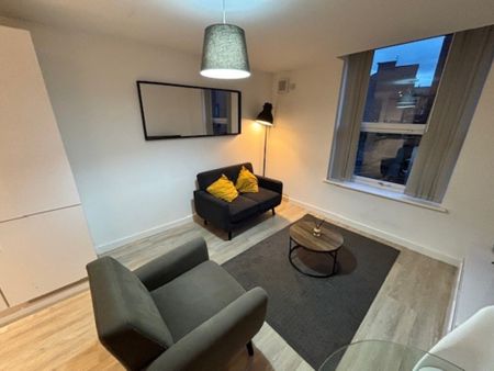 Cross Street, Lancashire - Photo 3