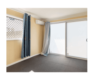 Low-Maintenance 2 Bedroom Unit in Prime Location - Photo 1