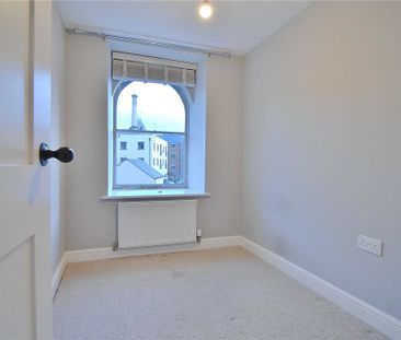 3 bedroom maisonette to rent - Photo 5