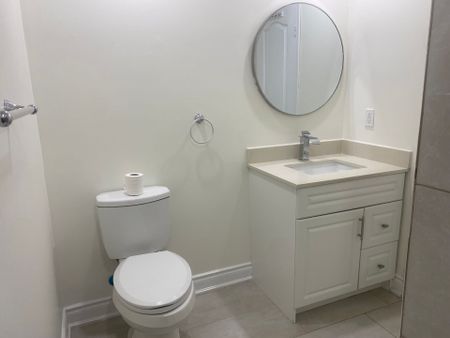 For Lease - 24 Reed Drive, Ajax, Ontario - Photo 2