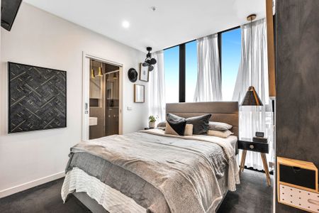 South Melbourne, The Place To Be! Pet friendly! - Photo 4