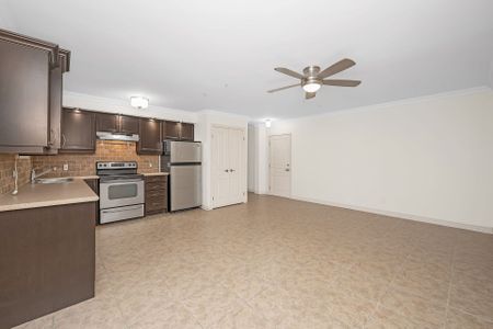 For Lease - 1212 Fennell Avenue Unit# 303, Hamilton, Ontario - Photo 3