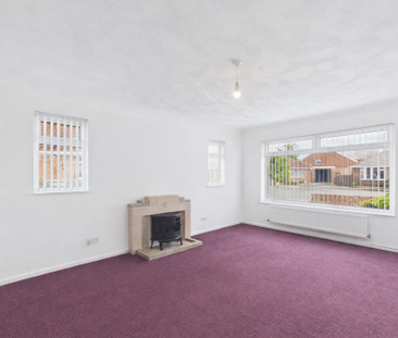 2 bedroom semi-detached bungalow to rent - Photo 1