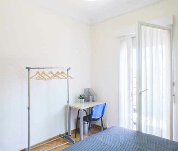 Calle del Doctor Esquerdo, Madrid, Community of Madrid 28007 - Photo 3