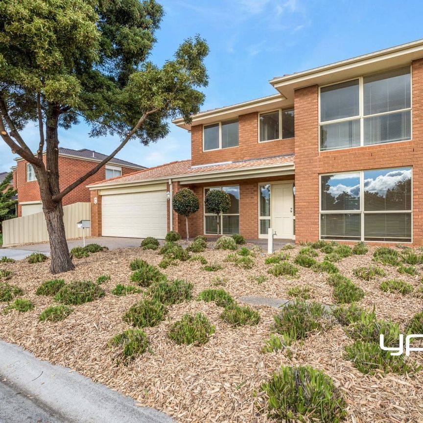 Low Maintenance Family Home - Photo 1