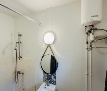 Location Appartement 13.8m² 1 pièce Fort de france - Photo 2