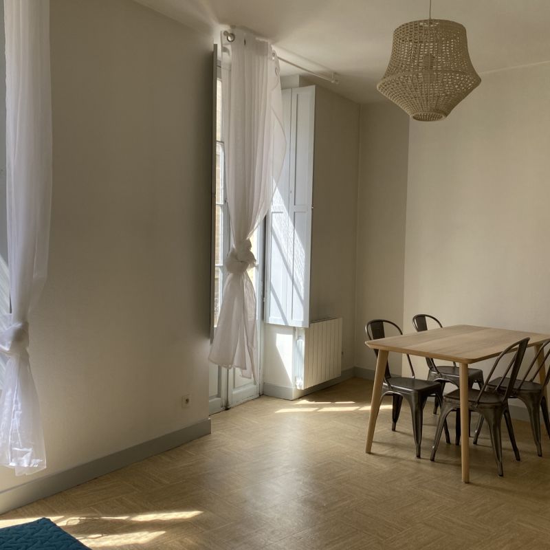 T1 MEUBLE VICTOIRE A LOUER - Photo 1