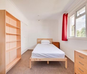 4 bedroom house to rent - Photo 6