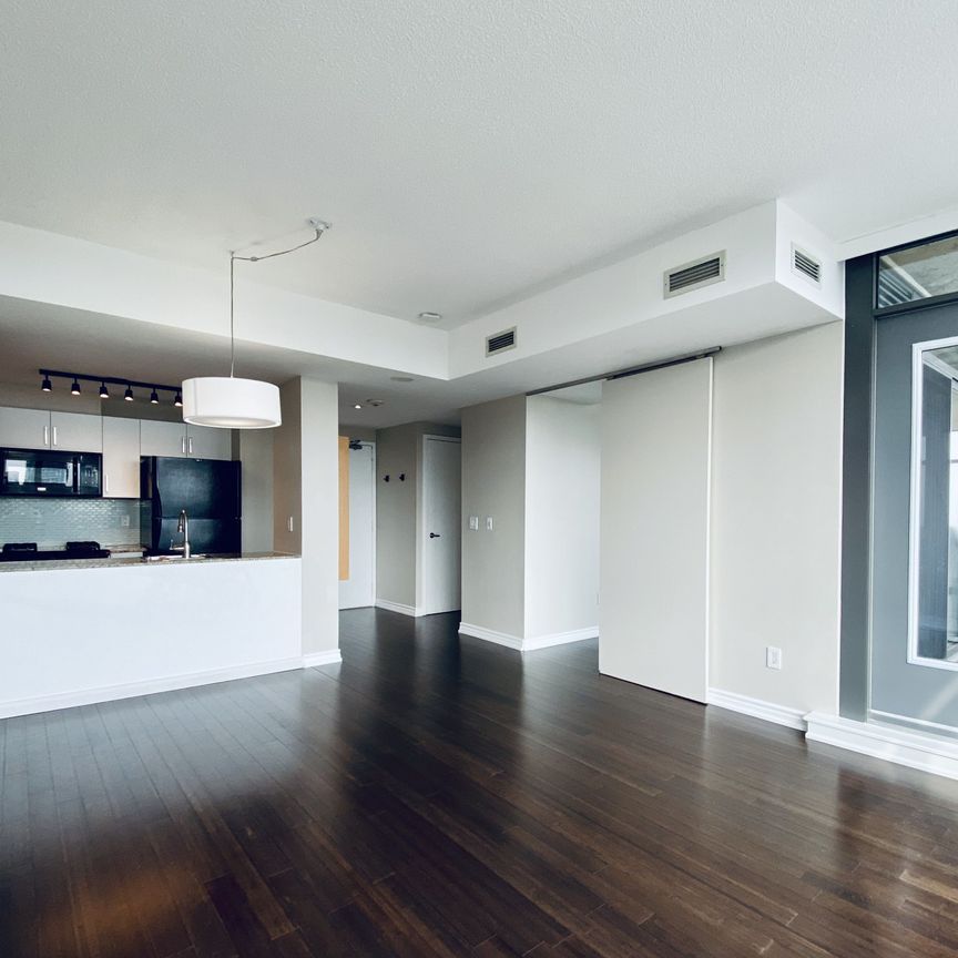 For Lease - 281 MUTUAL Street Unit# 2402, Toronto, Ontario - Photo 1