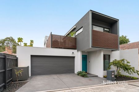 4 David Ln, Windsor - Photo 4