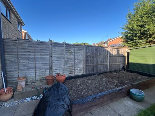 4 Bed Detached House, Park Rise, LE3 - Photo 1