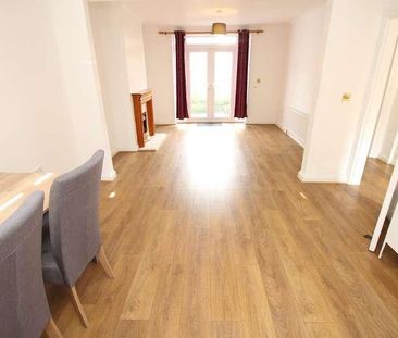 Brookside, Uxbridge, UB10 - Photo 1