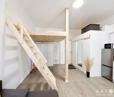Pronájem útulného, plně zařízeného studia (1+kk, 23 m - Fotografie 4