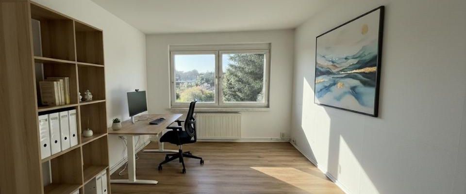 Mietswohnung in zentraler Lage teilrenoviert - Foto 1