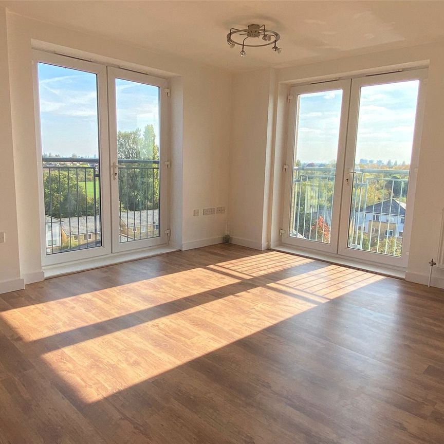 Waxlow Way, Northolt, UB5 6FN - Photo 1