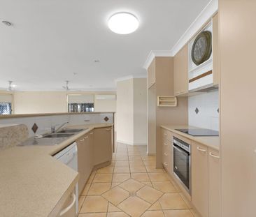 40 Adair Court, Rural View, Qld 4740 - Photo 2