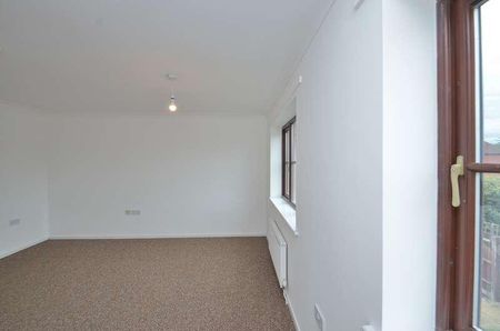 Lichfield Down, Walnut Tree, MK7 - Photo 2