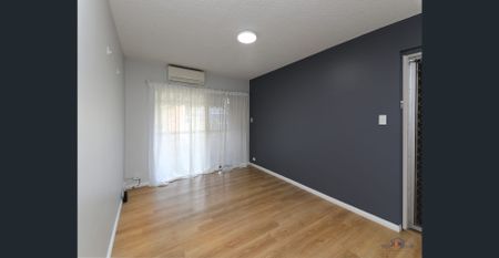 Perfect for couples to save their $$$ - Photo 3