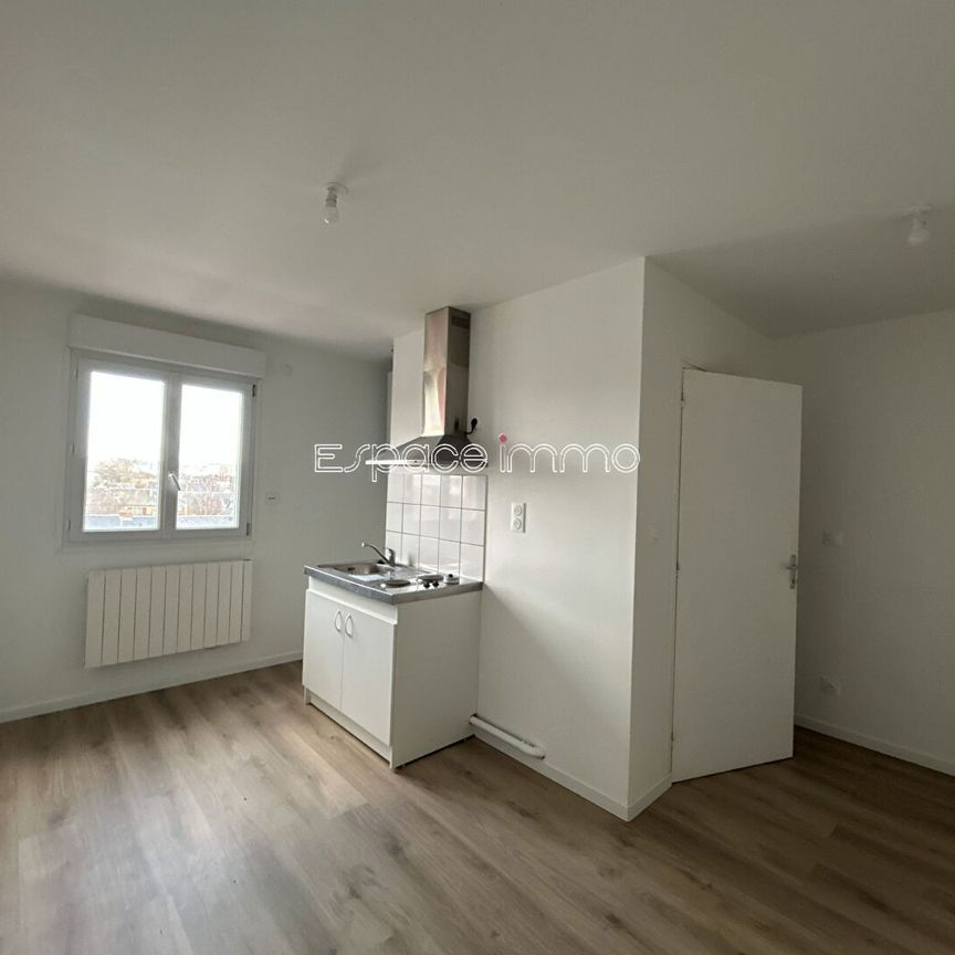 Location Appartement 1 pièce 18m² LE GRAND QUEVILLY 76120 - Photo 1