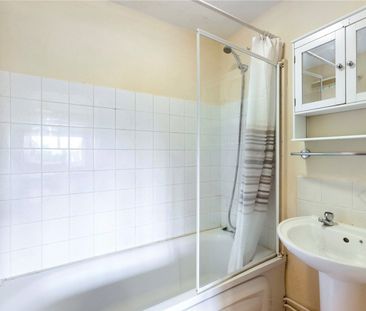 Baker Street, Reading, Berkshire, RG1 - Photo 6