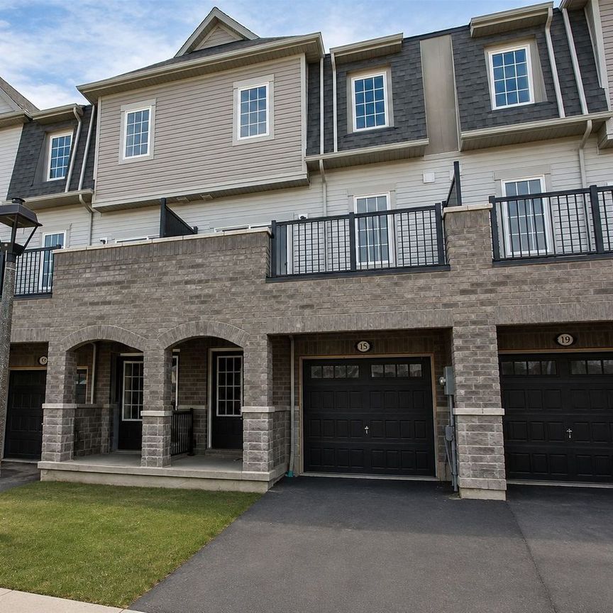 For Lease - 15 Honey Crisp Lane, Clarington, Ontario - Photo 1