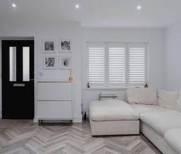 2 bedroom semi-detached house to rent - Photo 1