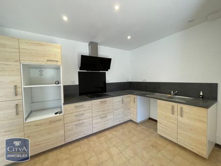 Location Maison 4 pièces 85m² CARPENTRAS 84200 - Photo 2