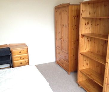 Room in a Shared House, Filton Avenue, BS34 - Photo 2